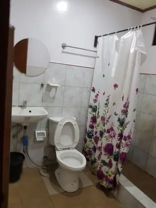 Üç Kişilik Oda