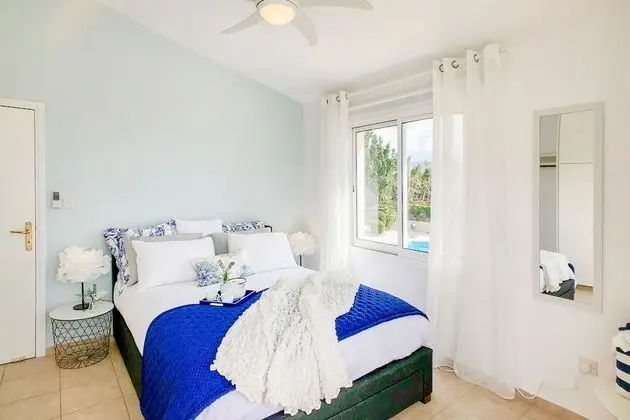 Villa, 4 Yatak Odası, Kişiye Özel Havuzlu
