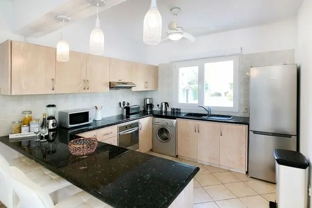 Villa, 4 Yatak Odası, Kişiye Özel Havuzlu