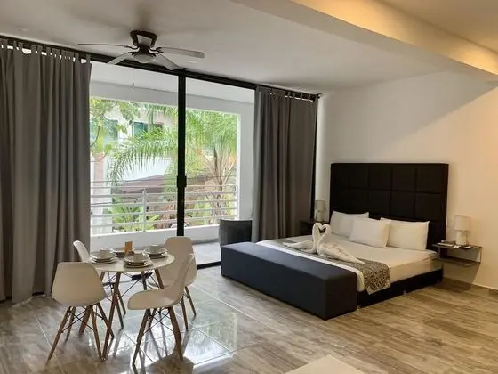 SUPERIOR KING SUITE WITH BALCONY
