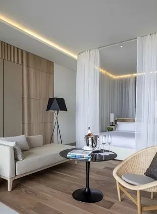 Çatı Katı Süiti (Penthouse), 1 En Büyük (King) Boy Yatak