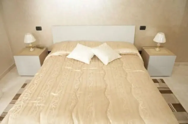 Deluxe Tek Büyük veya İki Ayrı Yataklı Oda