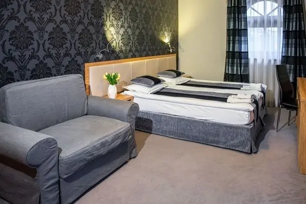 Standard Tek Büyük Yataklı Oda