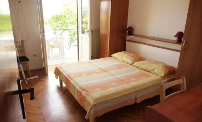 Apart Daire (Silvija - 50 m from sea - A2(2+2))