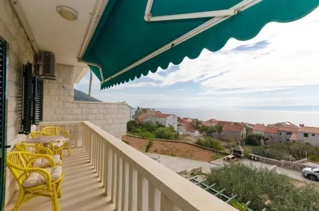 Apart Daire (Sim - 130 m from sea - A1 Zuti(2+2))