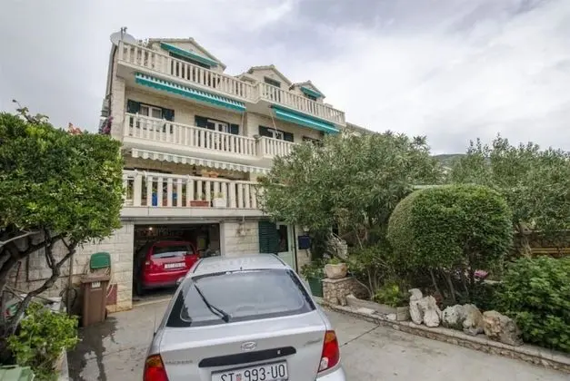 Apart Daire (Sim - 130 m from sea - A2 Crveni(2+2))