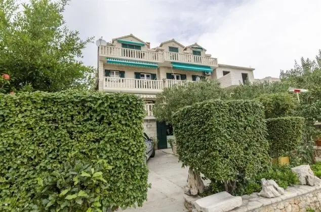 Apart Daire (Sim - 130 m from sea - A2 Crveni(2+2))