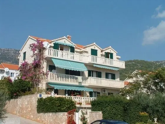 Apart Daire (Sim - 130 m from sea - A2 Crveni(2+2))