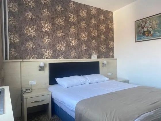 Standart Oda, Şehir Manzaralı