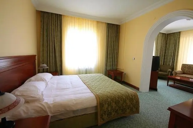 Suite, Kale Manzaralı, Jakuzili