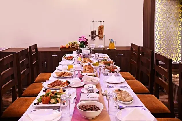 Comfort Tek Büyük Yataklı Oda