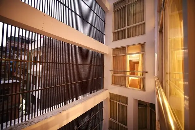 Comfort Tek Büyük Yataklı Oda