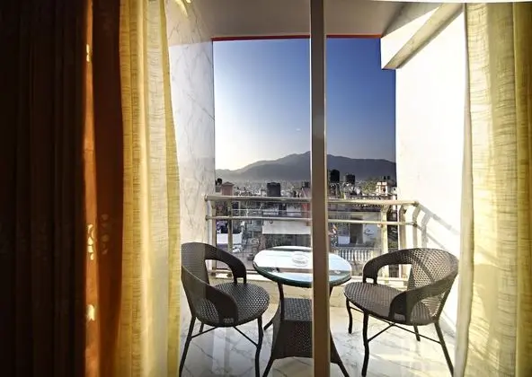 Deluxe İki Ayrı Yataklı Oda