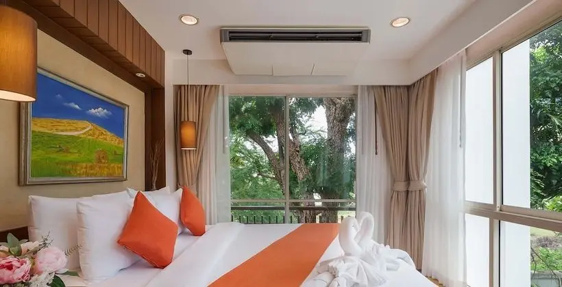 3 Bedrooms Premier Pool Villa