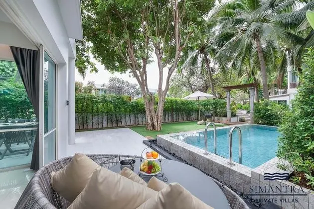 3 Bedrooms Premier Pool Villa