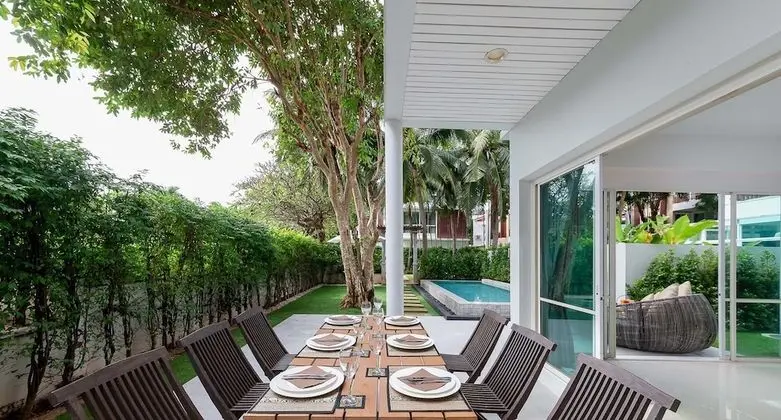 3 Bedrooms Premier Pool Villa