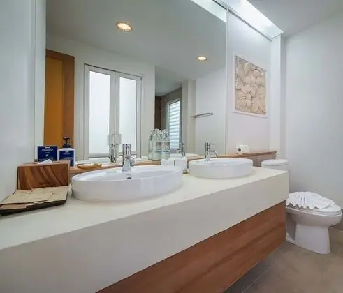 3 Bedrooms Premier Pool Villa