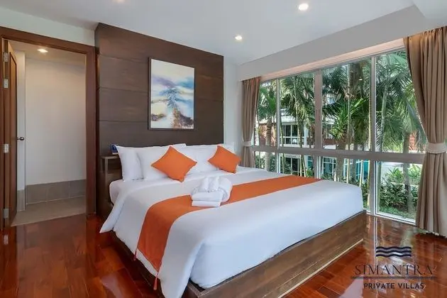 4 Bedrooms Villa