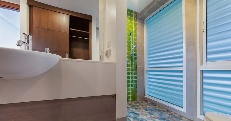 4 Bedrooms Villa
