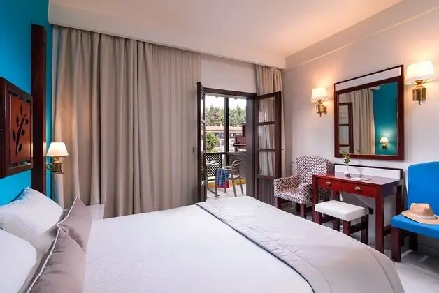 Comfort Tek Büyük Yataklı Oda