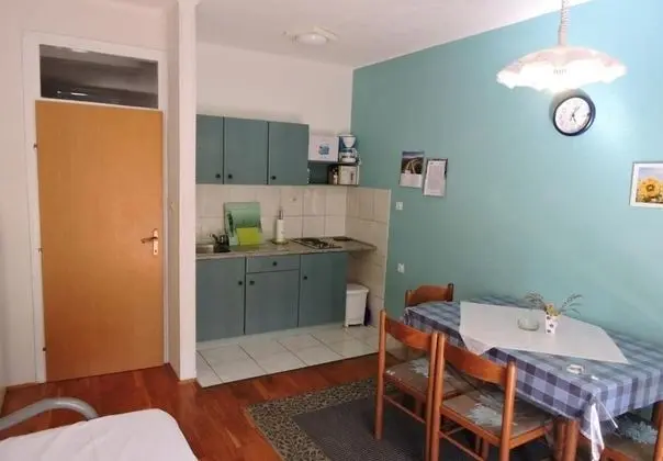 Apart Daire (Sime - 800 m from sea - A1(2+2))