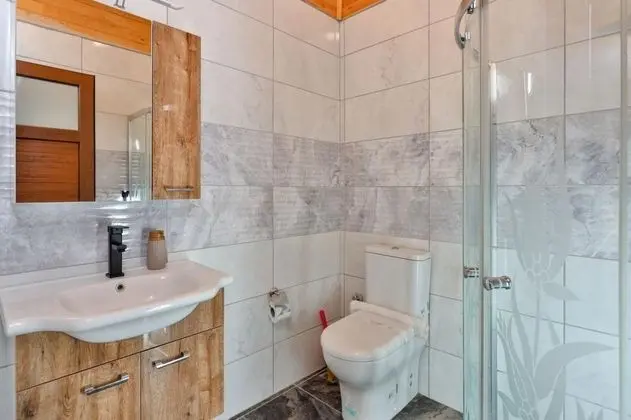 Bungalow, Bahçe Manzaralı