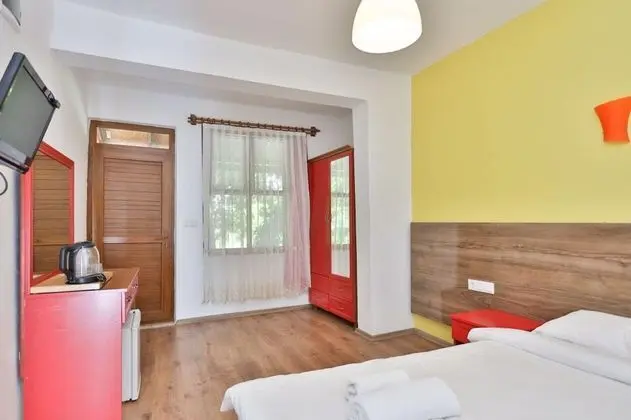 Standart Oda, Bahçe Manzaralı