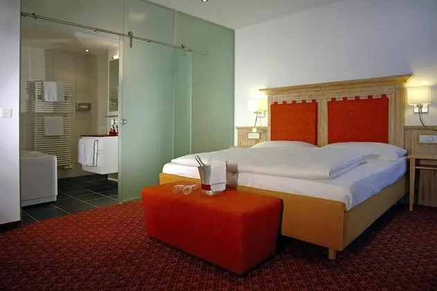 Superior Tek Büyük Yataklı Oda