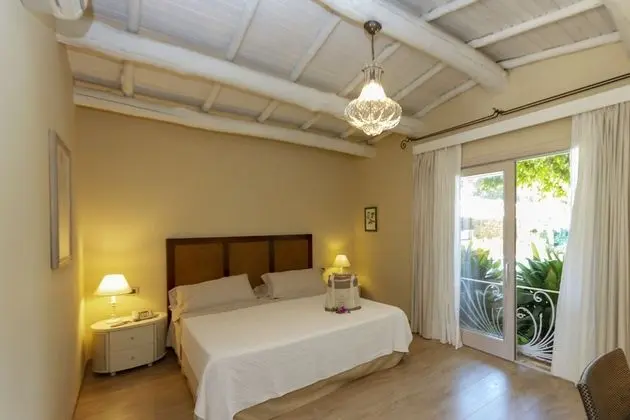 Classic Tek Büyük Yataklı Oda