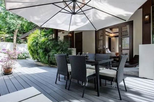 2 Bedrooms Villa