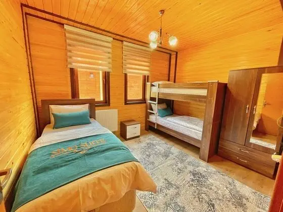 Deluxe Süit, Kısmi Göl Manzaralı