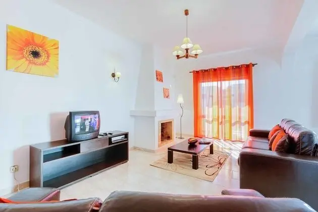 Villa, 4 Yatak Odası, Kişiye Özel Havuzlu