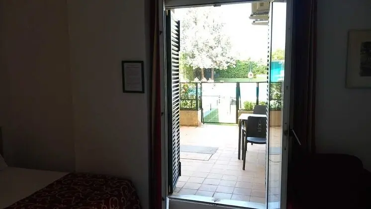 Stüdyo (direct access to pool, 2 people)