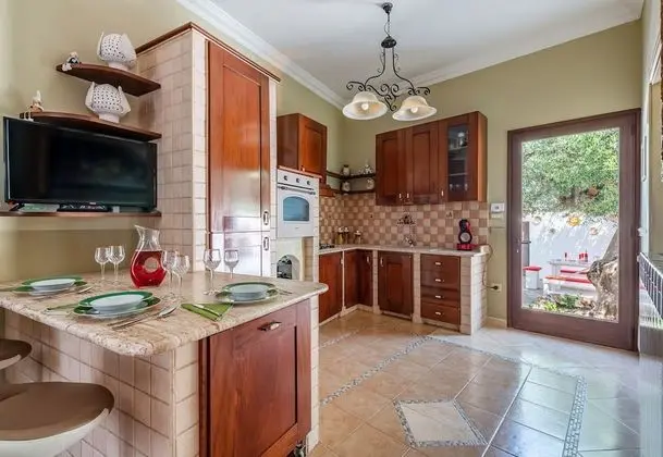 Family Villa, Birden Çok Yatak, 2 Banyolu, Bahçeli (Villa Simone Vacation villa with wifi)