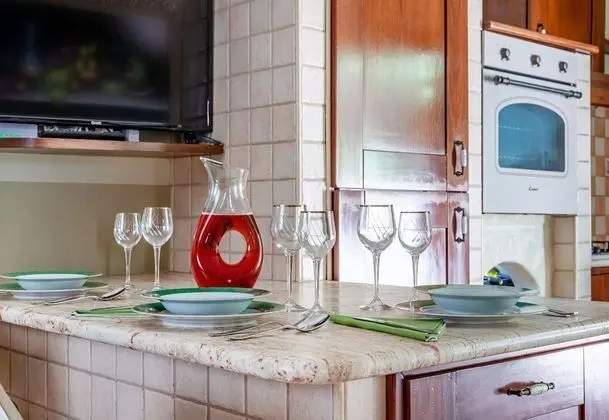 Family Villa, Birden Çok Yatak, 2 Banyolu, Bahçeli (Villa Simone Vacation villa with wifi)