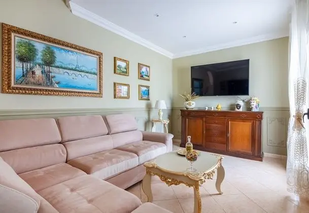 Family Villa, Birden Çok Yatak, 2 Banyolu, Bahçeli (Villa Simone Vacation villa with wifi)