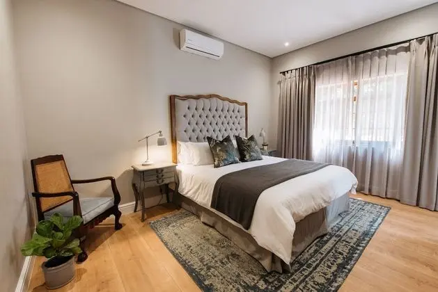 Luxury Oda, 1 Büyük (Queen) Boy Yatak, Sigara İçilmez