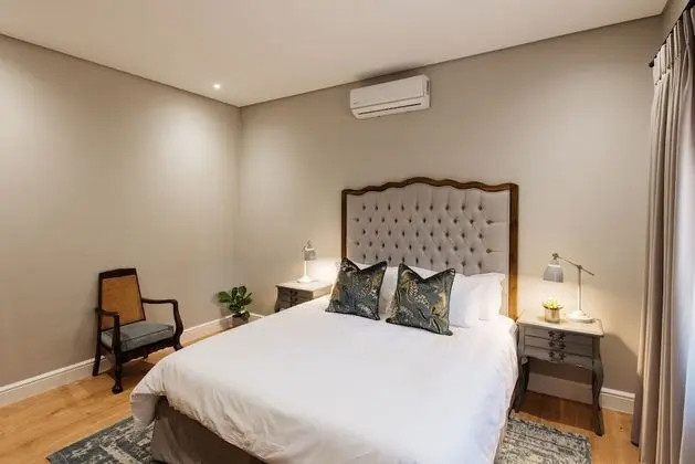 Luxury Oda, 1 Büyük (Queen) Boy Yatak, Sigara İçilmez