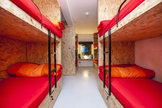 8-Bed Mixed Dormitory Room