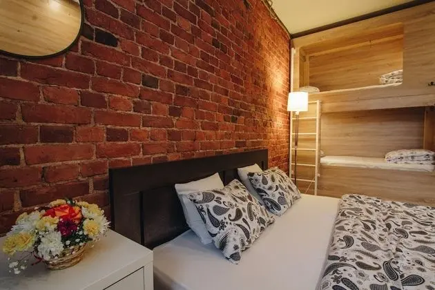 Standard Dört Kişilik Oda