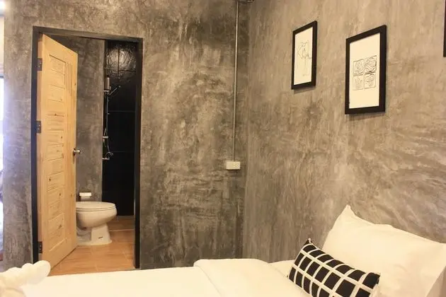 Standard Double Room with Garden View