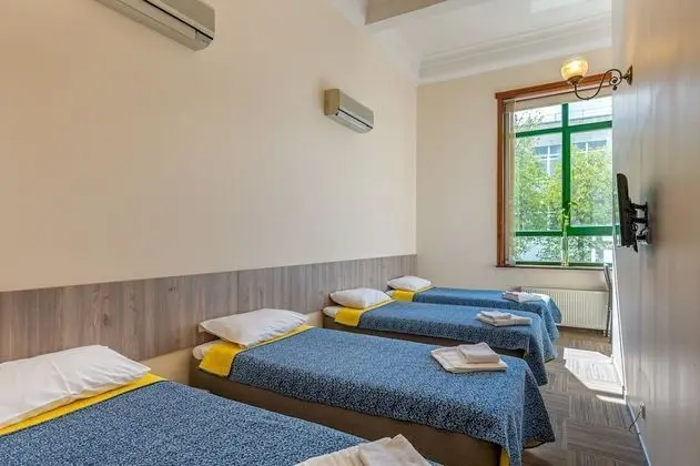 Dört Kişilik Oda
