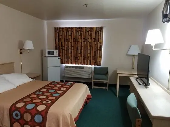 Deluxe Oda, 1 En Büyük (King) Boy Yatak, Sigara İçilebilir