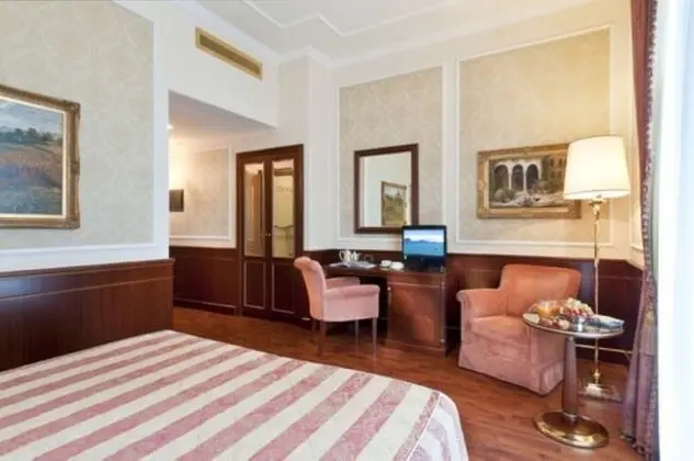 Süit, Göl Manzaralı