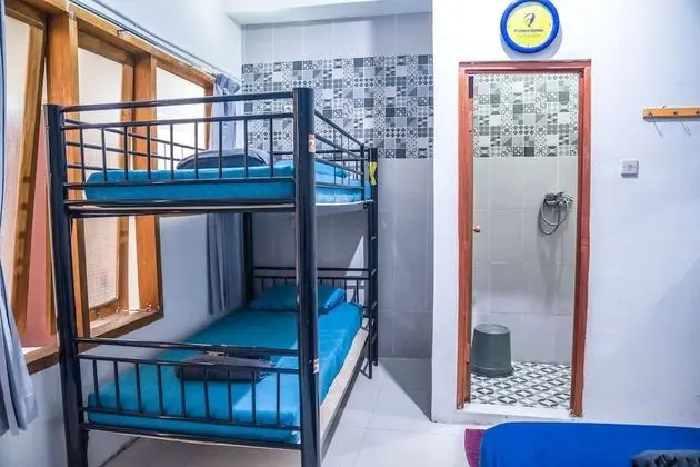 Ortak Ranzalı Oda, Sadece kadınlar için