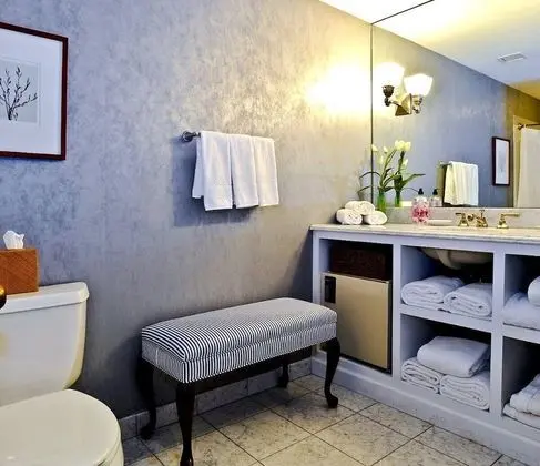Tek Kişilik Oda, 1 Büyük (Queen) Boy Yatak
