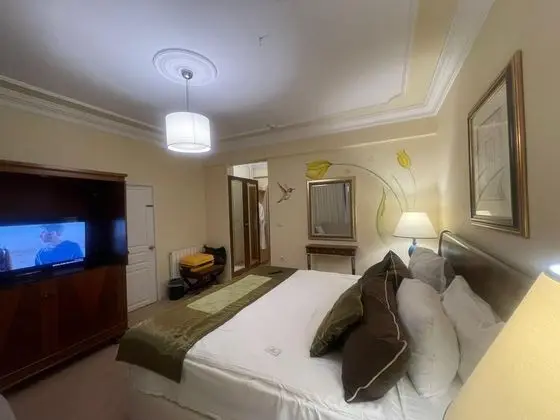 Suite, Bahçe Manzaralı, Balkonlu