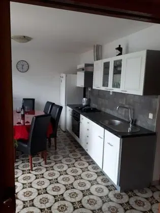 Apart Daire (Šimun - 15m from the beach - A1(4+2))