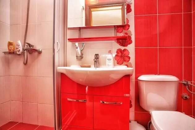 Tek Büyük Yataklı Oda, Balkon, Deniz Manzaralı