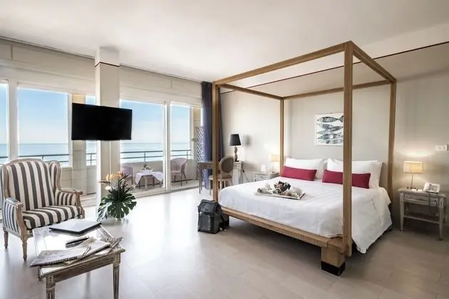 Junior Süit, Balkon, Deniz Manzaralı